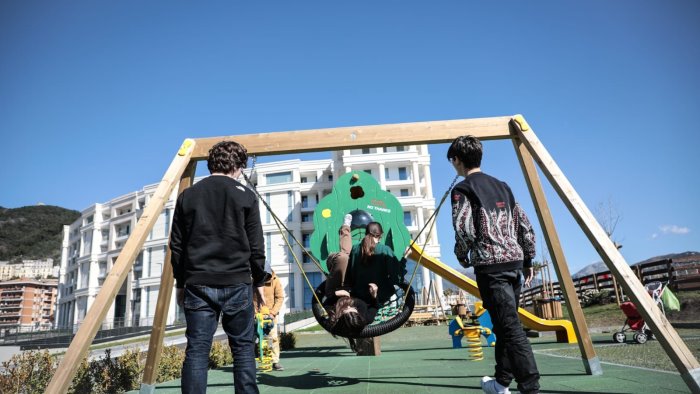 loffredo raddoppiare il parco giochi di piazza della liberta