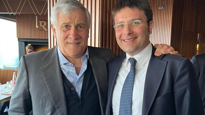 tajani benedice il percorso di forza italia benevento inaugurera la segreteria