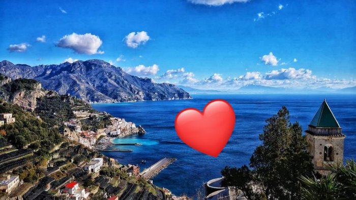 amalfi citta cardioprotetta il comune acquista 13 defibrillatori