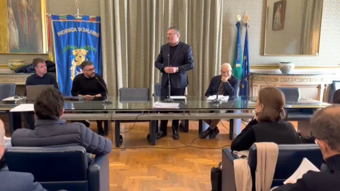 masterplan litorale salerno sud in provincia il confronto con discepolo