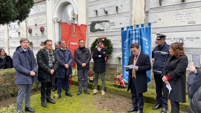 a sorrento la celebrazione dell anniversario della morte del poeta califano