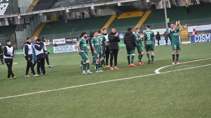 avellino cosi i playoff sono un miraggio i numeri dell involuzione