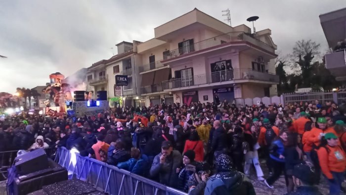 carnevale di saviano boom di presenze ospiti giunti perfino da merano