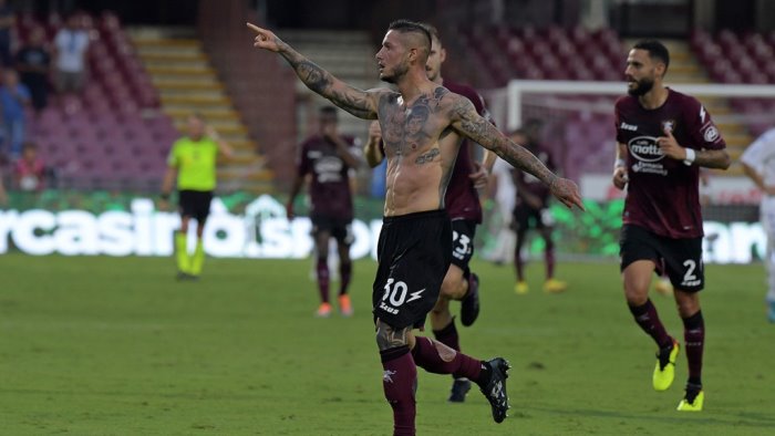 salernitana mazzocchi parla da capitano facciamo scudo e salviamoci