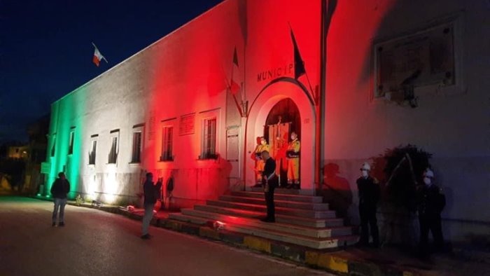 montecorvino pugliano nuova illuminazione per il comune