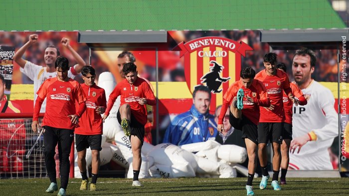 benevento al via la preparazione notizie positive da due giallorossi foto