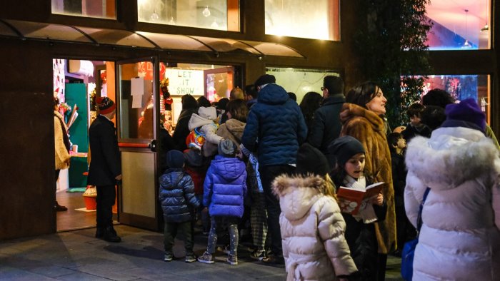 avellino e la casina di vetro abbandonata ecco la proposta delle associazioni