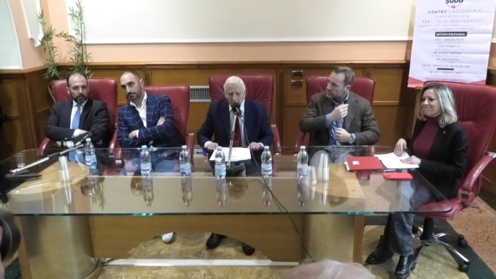 avellino il coro di no all autonomia differenziata disgrega il paese