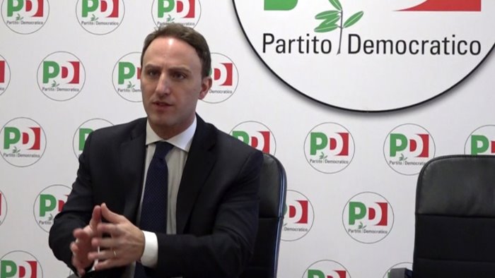 il pd ed il tesseramento gonfiato piero de luca serve massima trasparenza