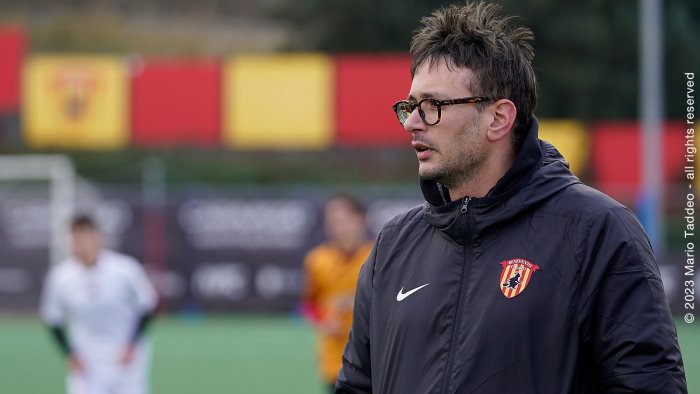 benevento chi e carbone il vice di stellone promosso dal vivaio giallorosso