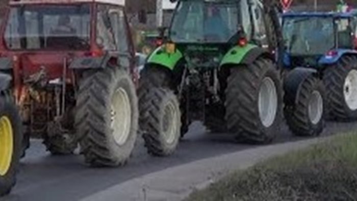 la protesta dei trattori in campania mobilitazioni anche nel casertano