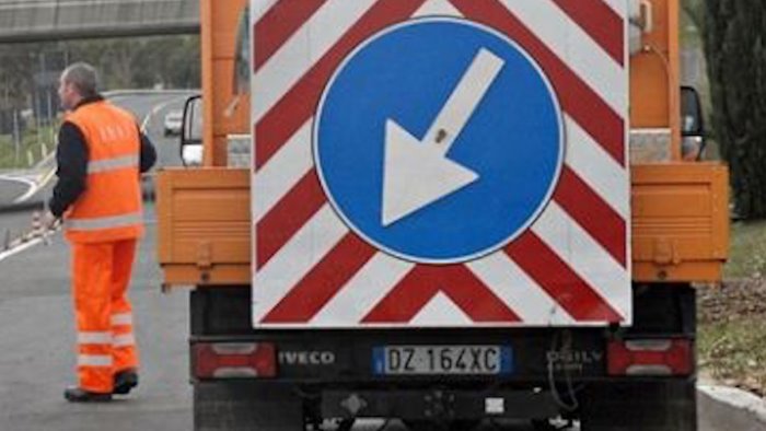 trasporto eccezionale sull a2 limitazioni al transito in provincia di salerno