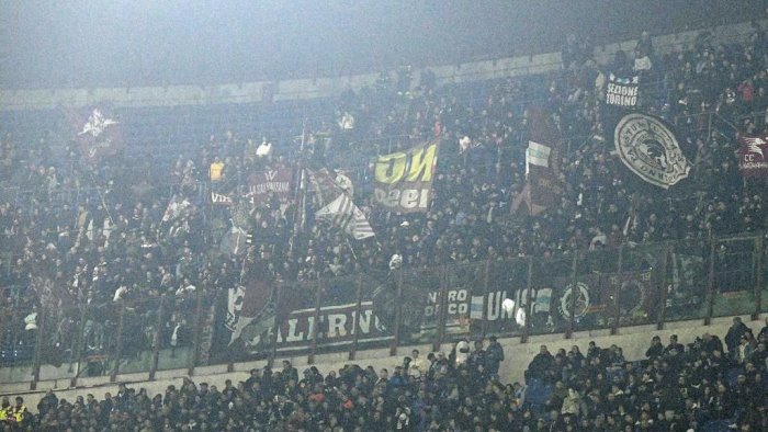 salernitana nella desolazione del meazza si salvano solo i 1600 cuori granata