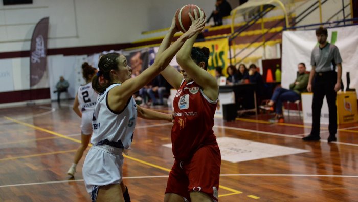 basket serie b femminile sirio salerno chiude imbattuta la regular season