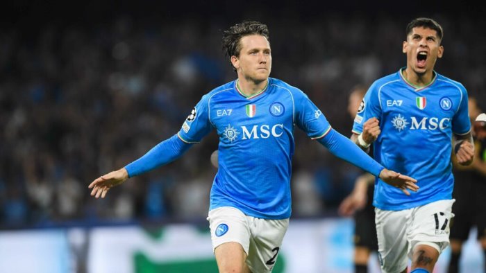 zielinski aspetta di capire se giochera in champions