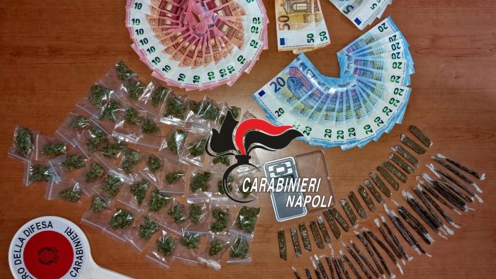 somma vesuviana droga e spaccio carabinieri arrestano pusher