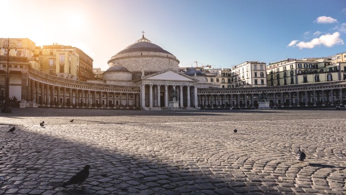 il restyling inapparente e di breve durata della mia napoli