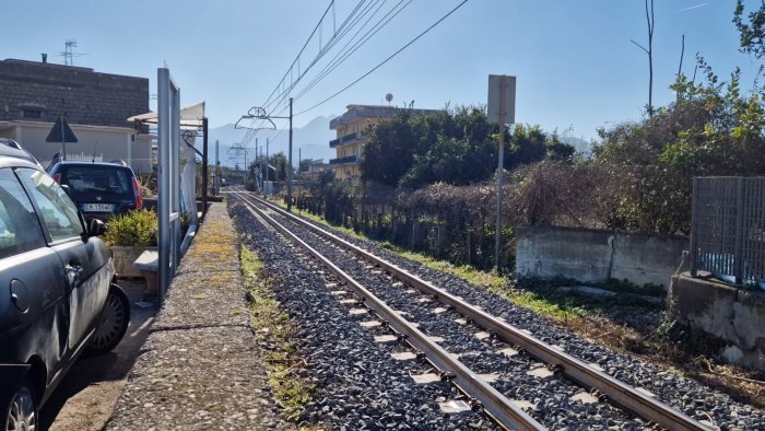 scafati aliberti sopralluogo congiunto con eav per i passaggi a livello