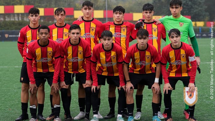 benevento vola l under 16 e momentaneamente al primo posto