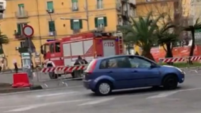 napoli simeone piazza degli artisti non puo piu essere pedonale