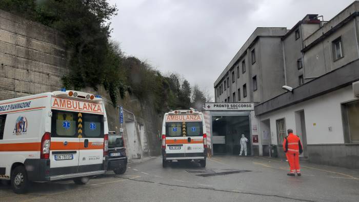 il numero dei mezzi di soccorso non e sufficiente