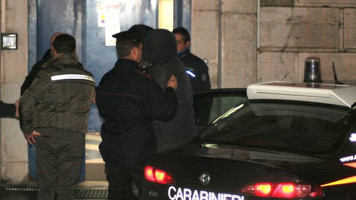 rapinarono e sequestrarono anziana a scampitella tre arresti