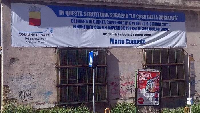 napoli casa della socialita apritela subito al pubblico