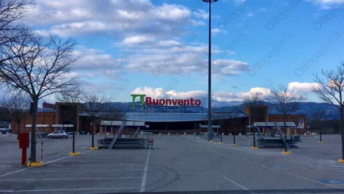 conad buonvento spesa una persona per famiglia alla volta