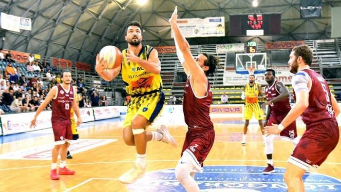 basket rinviata scafati latina ma la serie a2 e sospesa