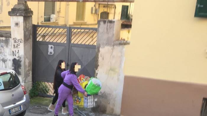 panico da covid 19 a napoli e assalto ai forni