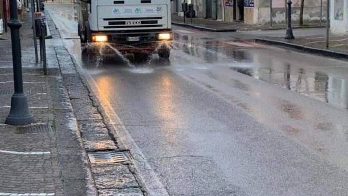 emergenza covid a montoro scatta la disinfezione delle strade