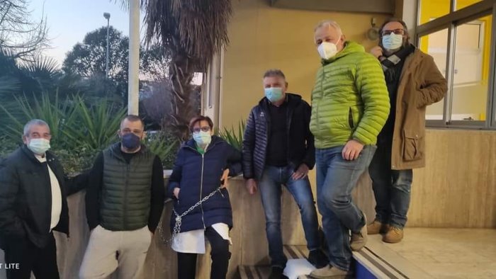 ospedale di battipaglia i primi risultati delle battaglie