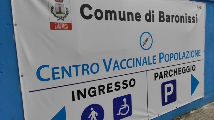 mancano vaccini stop somministrazioni al centro di baronissi