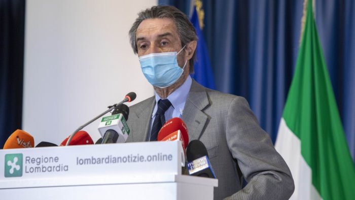 vaccini in lombardia chiesto passo indietro a cda aria