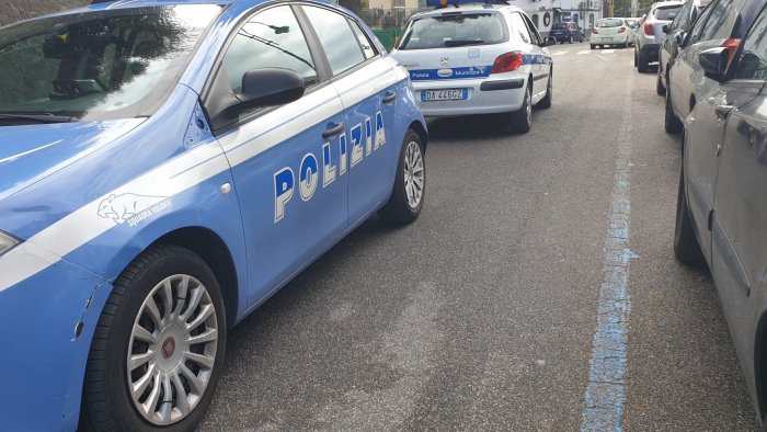 e allarme furti e raid vandalici a portici