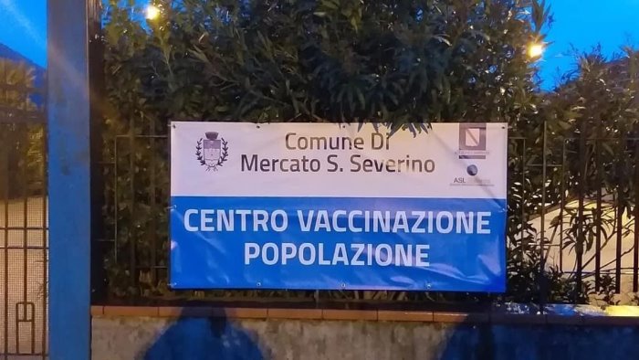 mercato san severino ok per centro vaccinale nella palestra