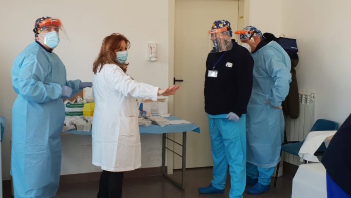 scafati al via la campagna vaccinale al personale scolastico