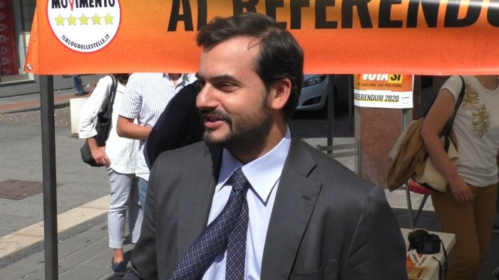 sibilia m5s partono progetti utili per i percettori di rdc