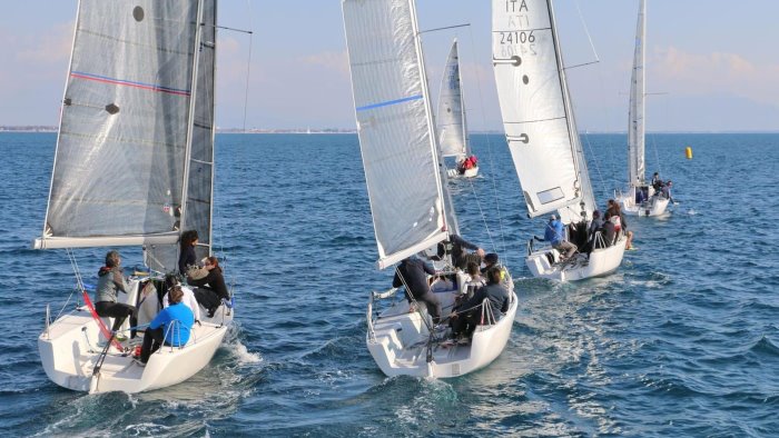 nel capoluogo il progetto ambientale a scuola in barca a vela