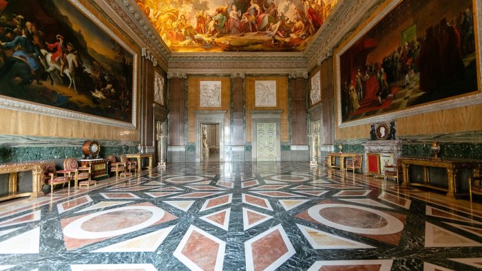 la festa del papa alla reggia di caserta e dedicata a vanvitelli padre