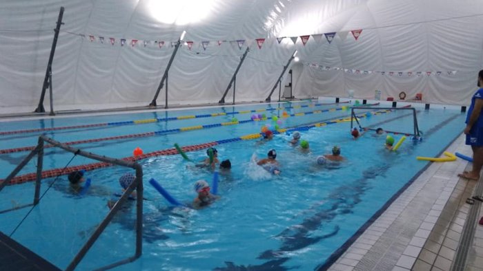 piscina chiusa a castellabate la replica della maggioranza alla minoranza