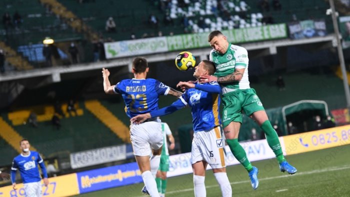 avellino testa al messina riecco murano e di gaudio accelera