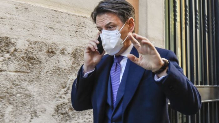 m5s conte mi sottoporro a una nuova votazione