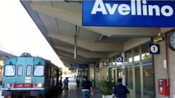 ferrovie azione c e un disegno per cancellare l irpinia