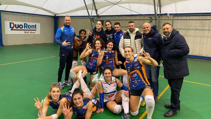 volley b1 la luvo barattoli arzano espugna palermo