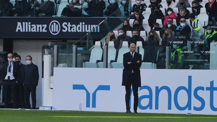 juventus salernitana allegri aggredito bene il match stanchi nella ripresa