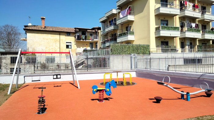 baronissi inaugurato il nuovo parco giochi qui quo qua ad aiello