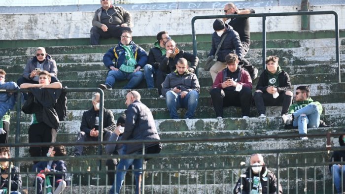 avellino catania 0 1 e tu c eri al partenio