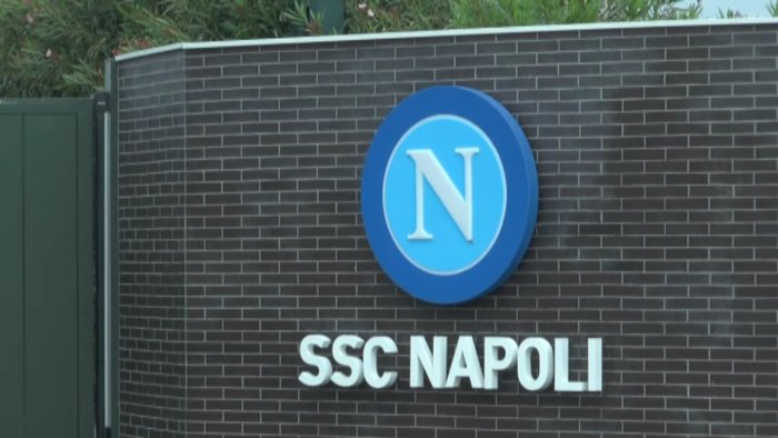 napoli mercato e sprint scudetto per anguissa solo terapie