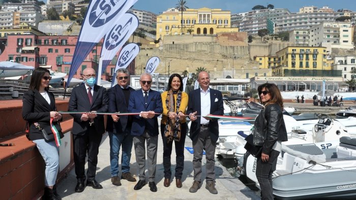 nautica rischio involutivo legato all assenza di ormeggi a napoli